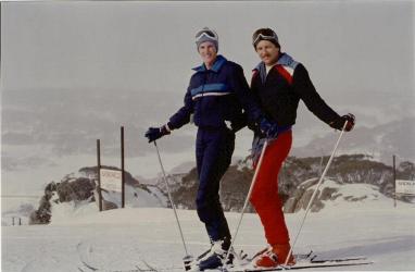 400448_4118030482861_1801064679_n